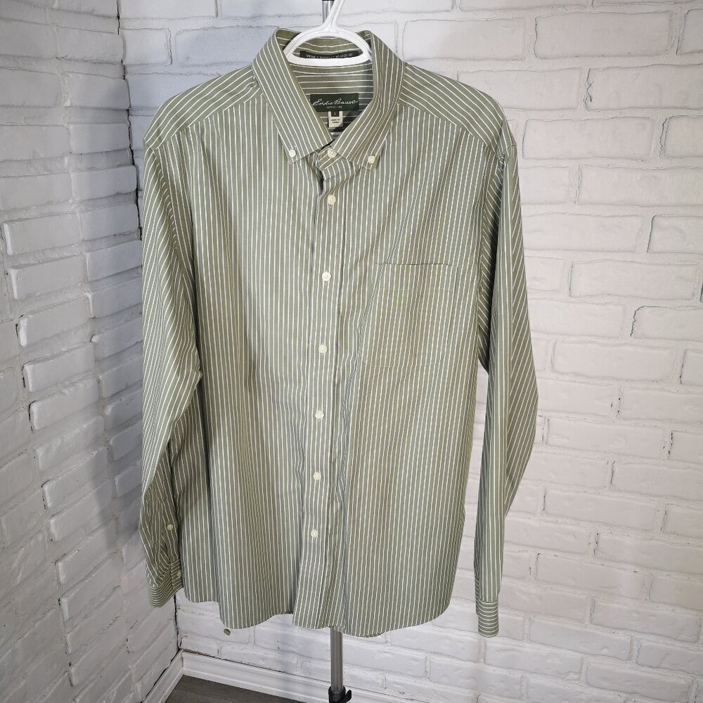Eddie Bauer Men's Size Large Green w/ White Relaxed Wrinkle Resistant Shirt